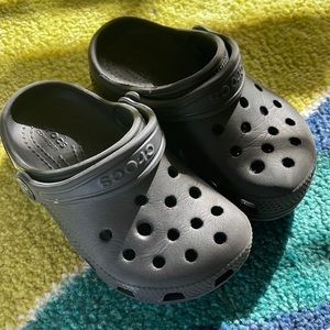 Size 9 Toddler Crocs